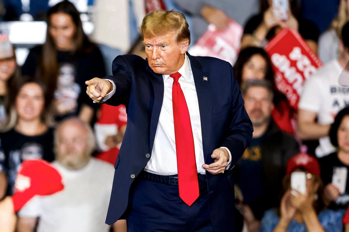 Trump’s Hints Reveal Strategy for Choosing a Running Mate