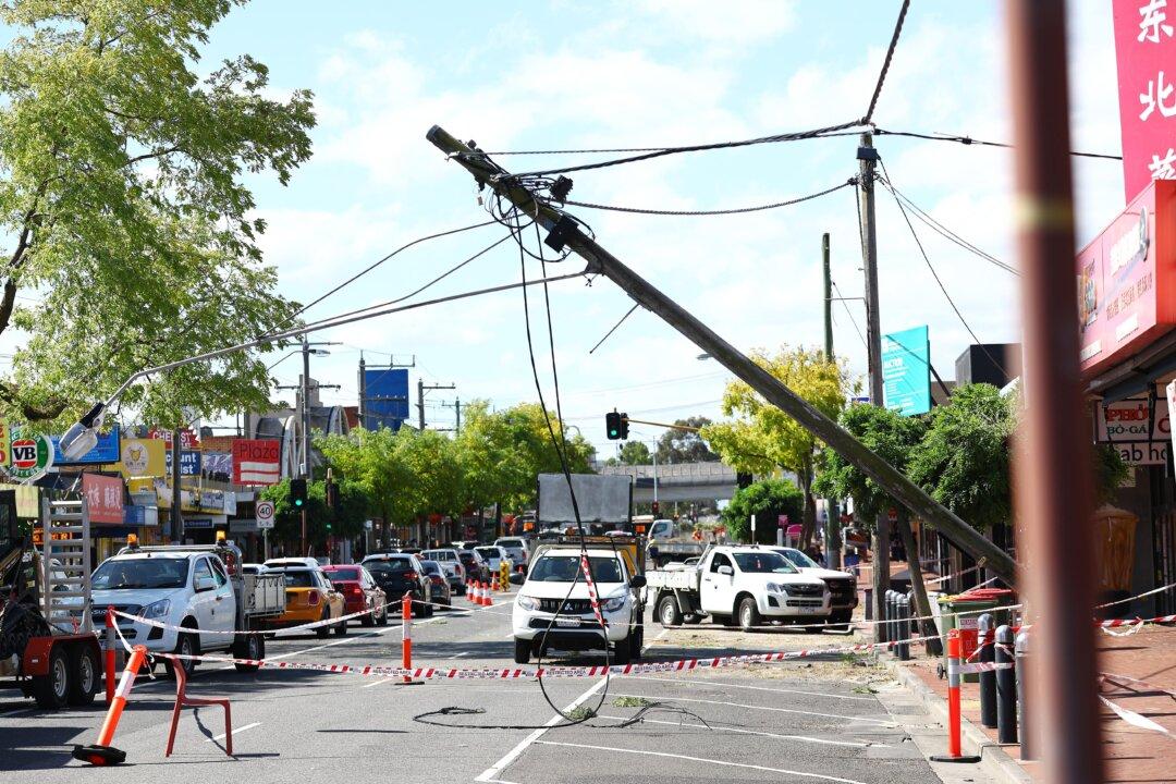 33,000 Victorian Homes Still Without Power Days After Catastrophic Storm