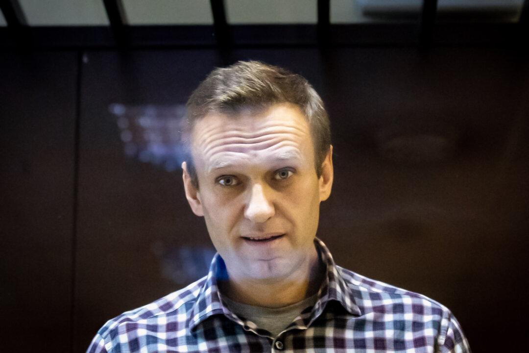 Jailed Kremlin Critic Alexei Navalny Dies in Arctic Prison
