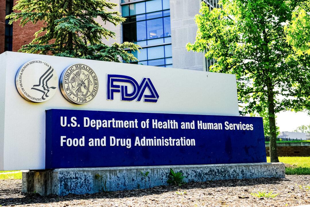 Vaccinated People Can Still Transmit Disease, FDA and CDC Officials Admit