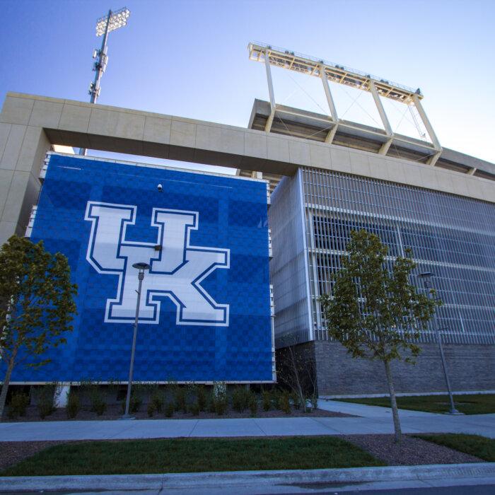 Kentucky Program Aims to Turn College Students Into Investors