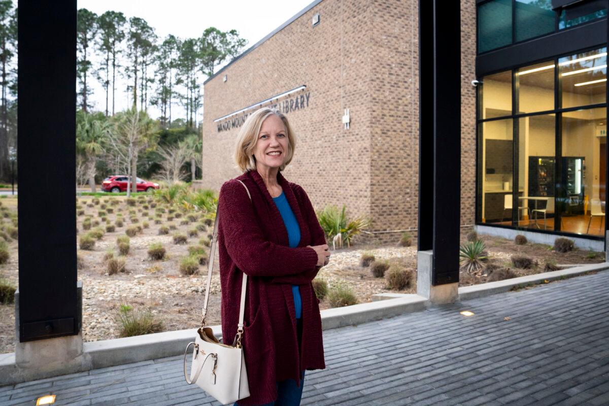 Sue Teschner, a tax attorney, speaks with The Epoch Times after casting her vote at an early voting site ahead of the Republican primary election at the Wando Mount Pleasant Library in Mount Pleasant, S.C., on Feb. 17, 2024. (Madalina Vasiliu/The Epoch Times)