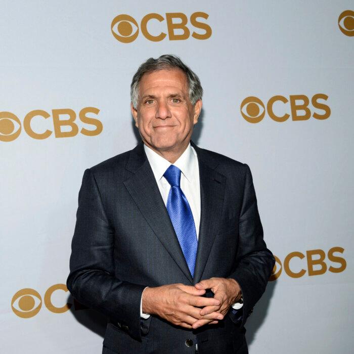 Former CBS Executive Les Moonves to Pay Los Angeles Ethics Fine for Interference in Police Probe