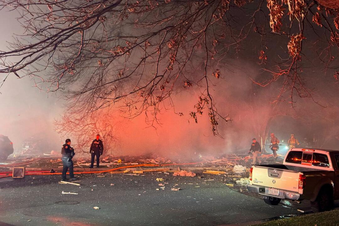 Explosion Destroys Virginia Home, Kills Firefighter, Nearly a Dozen More Injured
