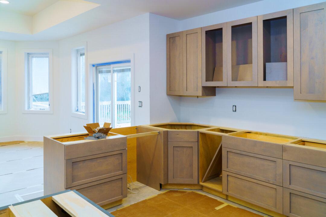 Do It Yourself: Install Kitchen Cabinets