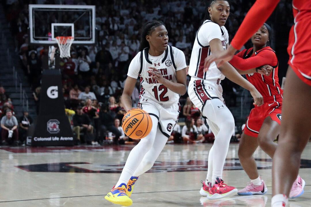 Southern California Jumps to 7th in Women’s AP Top 25. South Carolina Is Still Unanimous No. 1