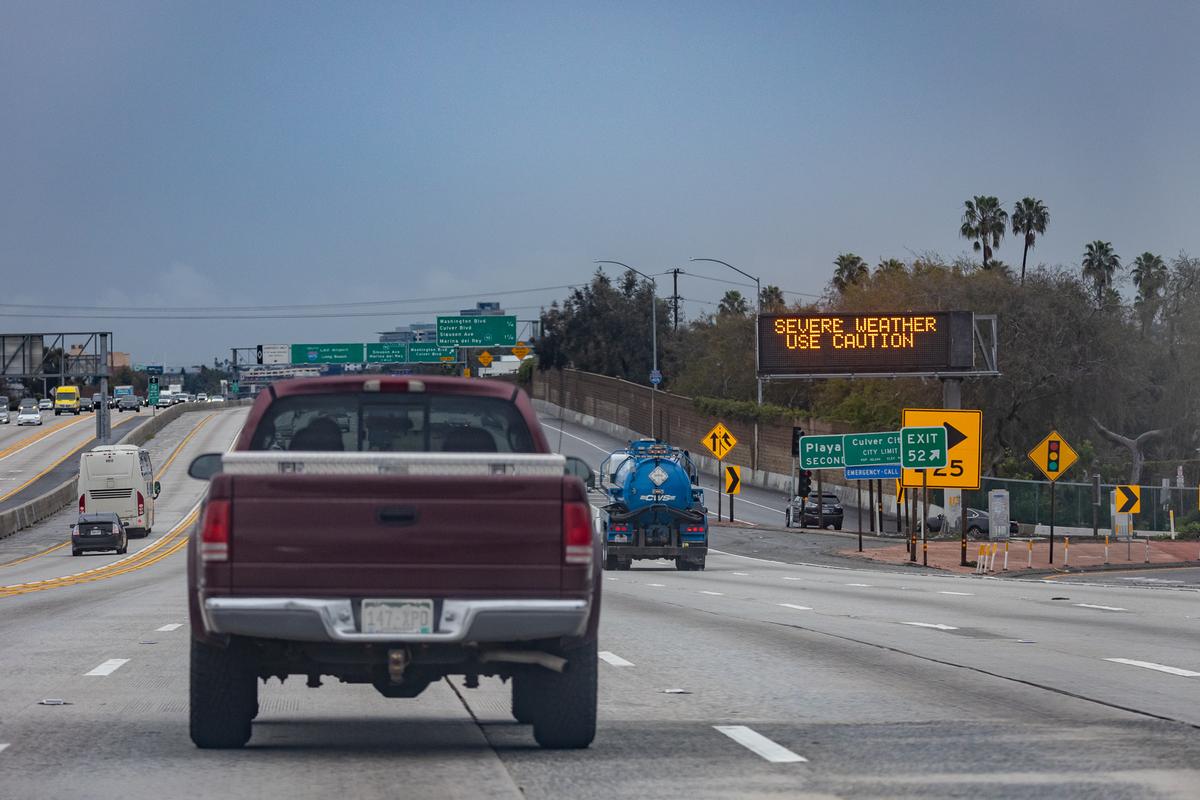 Pursuit Suspect Barricade on 91 Freeway Ends; Suspect Reported Dead