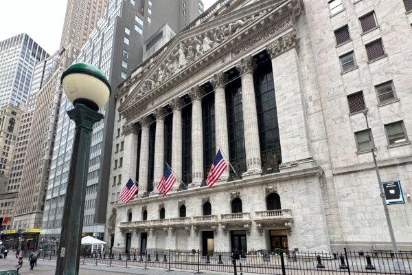 Stock Market Today: Wall Street Ends Mostly Higher After a Late Wave of Buying