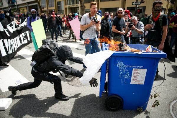 Prosecution of Far-Right but Not Antifa for Same Riots ‘Constitutionally Impermissible’: Judge