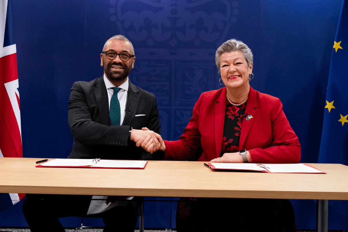 UK Signs Agreement With EU Border Agency on Stopping Migrant Boats Crossing English Channel