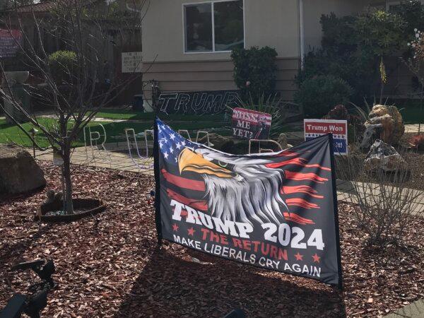 Mike Briard’s front yard in Martinez, Calif., on Feb. 6, 2024. (Keegan Billings/The Epoch Times)