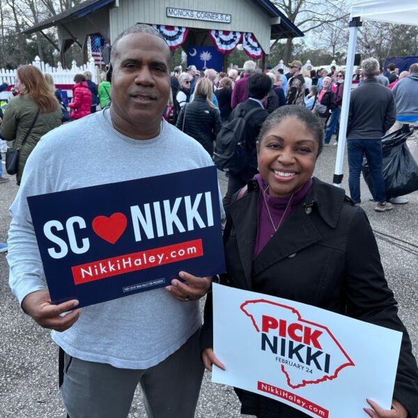 Arthur and Ashley Brown of Moncks Corner, S.C. , attend a Nikki Haley event on Feb. 24, 2024. (Lawrence Wilson/The Epoch Times)