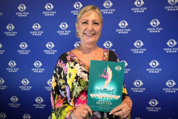 Leigh Elliot attends Shen Yun Performing Arts at HOTA on the Gold Coast, Australia, on Feb. 23, 2024. (NTD)