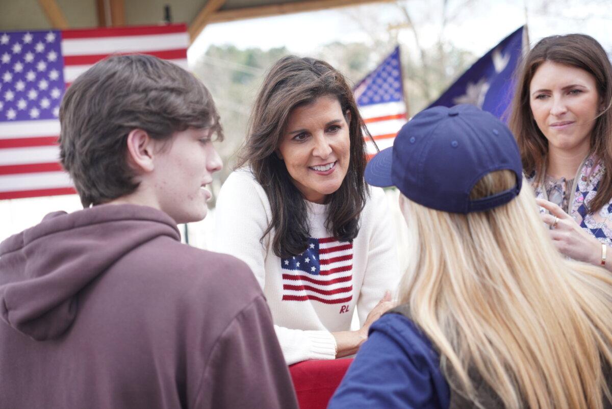 Nikki Haley speaks with supporters at a campaign event in Moncks Corner, S.C., on Feb. 23, 2024. (Ivan Pentchoukov/Epoch Times)