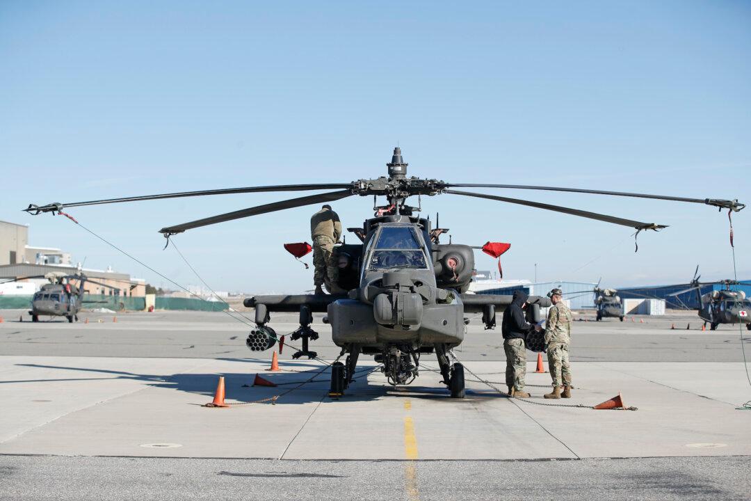 2 Soldiers Die in Apache Helicopter Crash in Mississippi