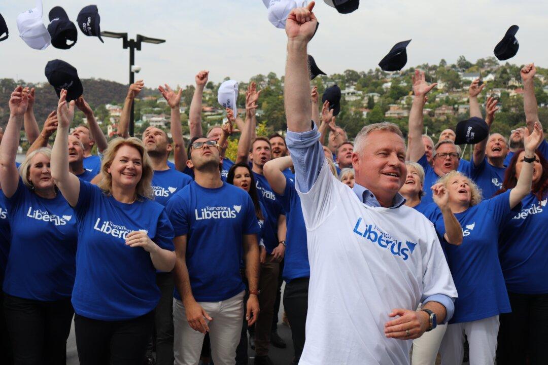 Tasmania 1 MP Away From a Government, as Lambie Comes to the Rescue