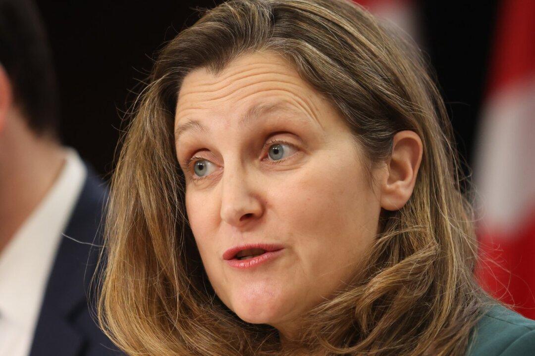 Freeland Says She Had a ‘Good Conversation’ With NDP Finance Critic on Budget Support