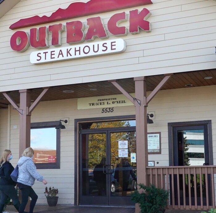 Outback Steakhouse Closed Dozens of ‘Underperforming’ Restaurants