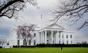 Biden to Press House, Senate Leaders on Ukraine, Government Funding as Shutdown Deadline Looms