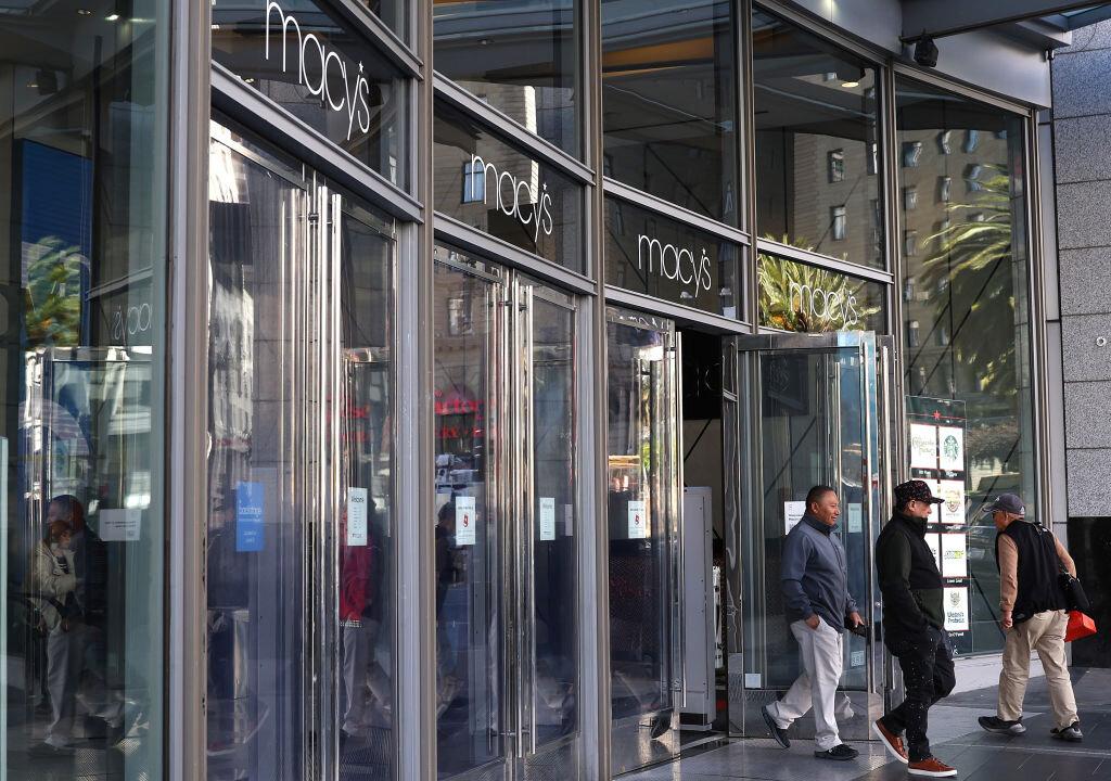 Macy’s Says It Has Not Yet Decided Whether to Close San Francisco’s Union Square Store