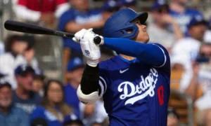 Spring Training Roundup: Shohei Ohtani Homers in Dodgers Debut