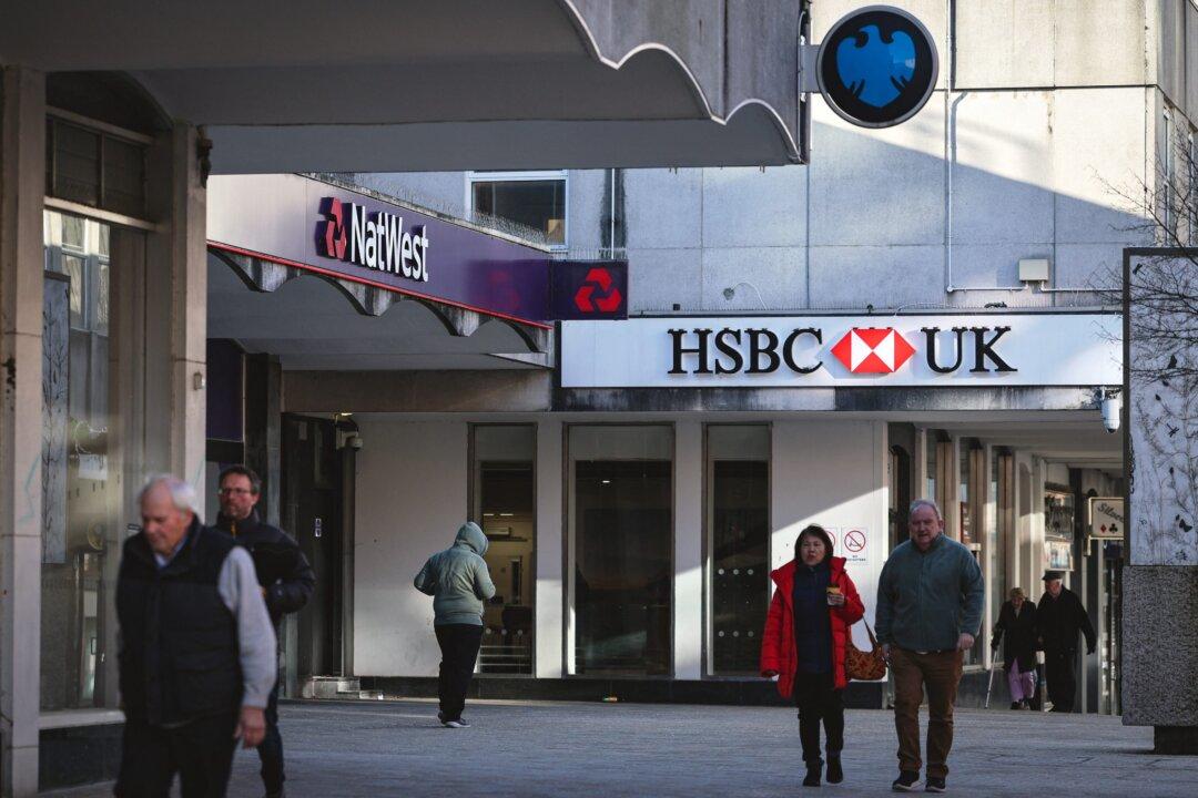 UK De-banking: More Than 140,000 Small Business Accounts Closed in Past Year