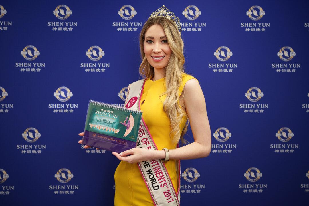 World Beauty Queen and CEO: Shen Yun Brings ‘Light and Love,’ Inspires Goodness