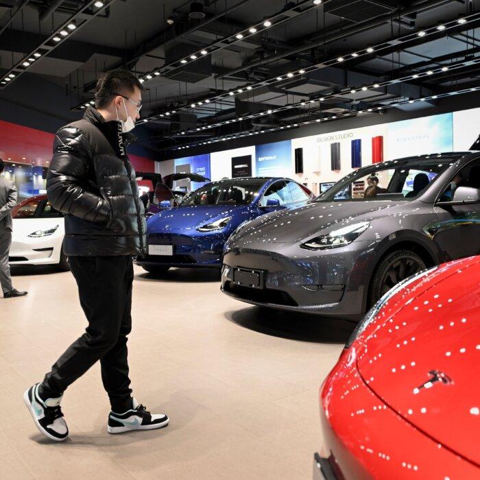 Tesla Exits Australia’s Car Lobby Group Over Emissions Stand-Off