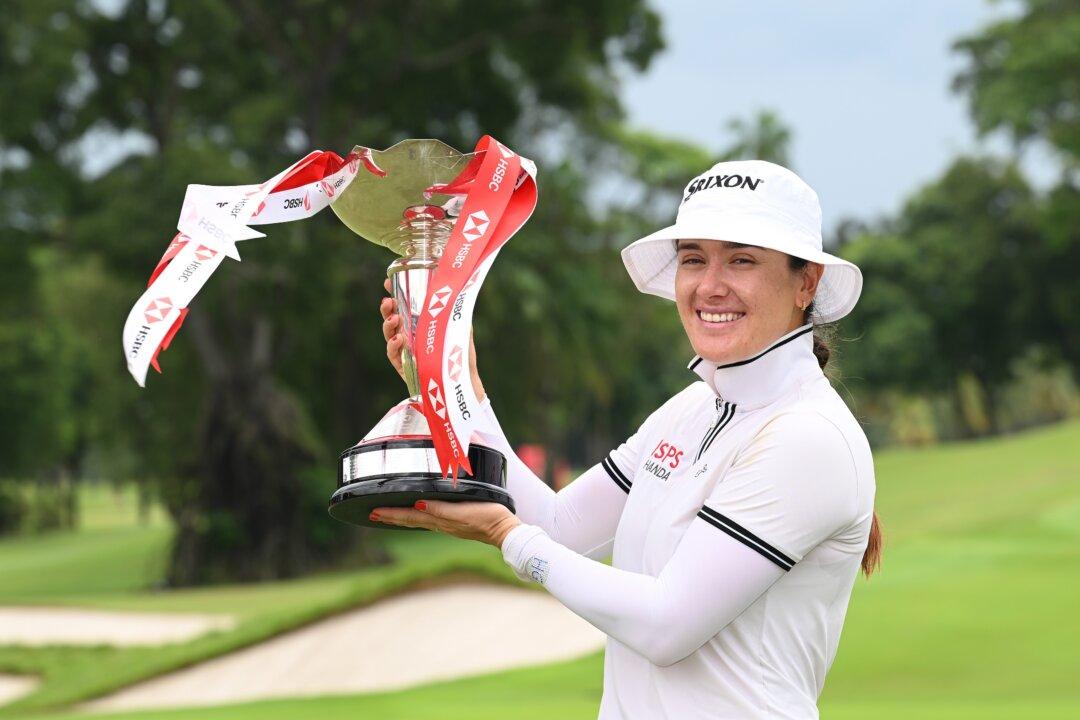 Green Wins LPGA Tournament in Singapore by One Stroke