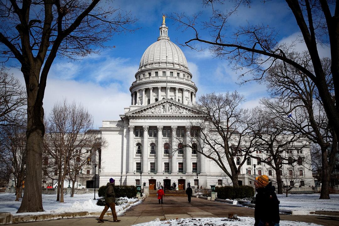 Wisconsin Supreme Court Rejects Democrat Bid to Revisit Congressional Map Challenge