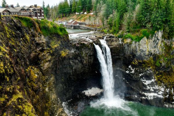 Snoqualmie Falls, about 30 minutes outside Seattle, is neighbored by the Salish Lodge & Spa, now owned by the Snoqualmie tribe. Christopher Reynolds/Los Angeles Times/TNS)