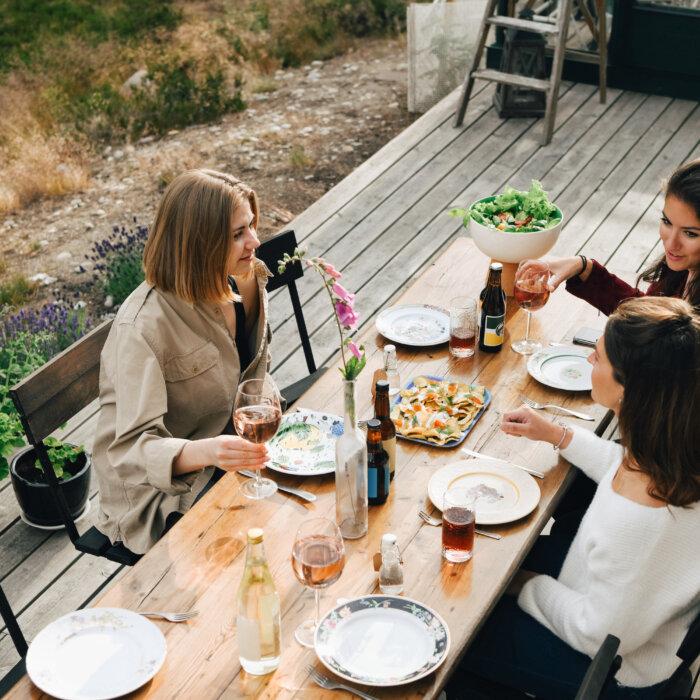 A Movement Is Growing to Connect Strangers Through One Simple Method: Setting up a Picnic Table