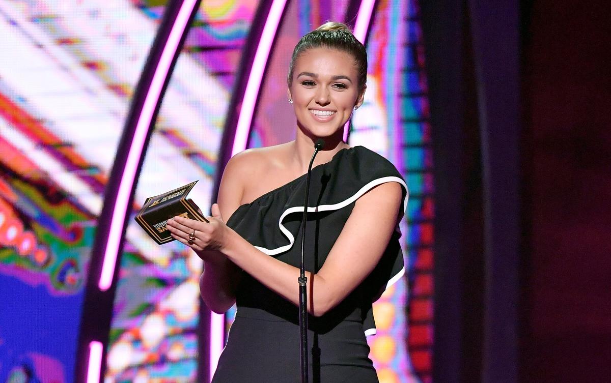 ‘Duck Dynasty’ Star Sadie Robertson Slams ‘Bounce-Back Culture’ Among Women After Childbirth