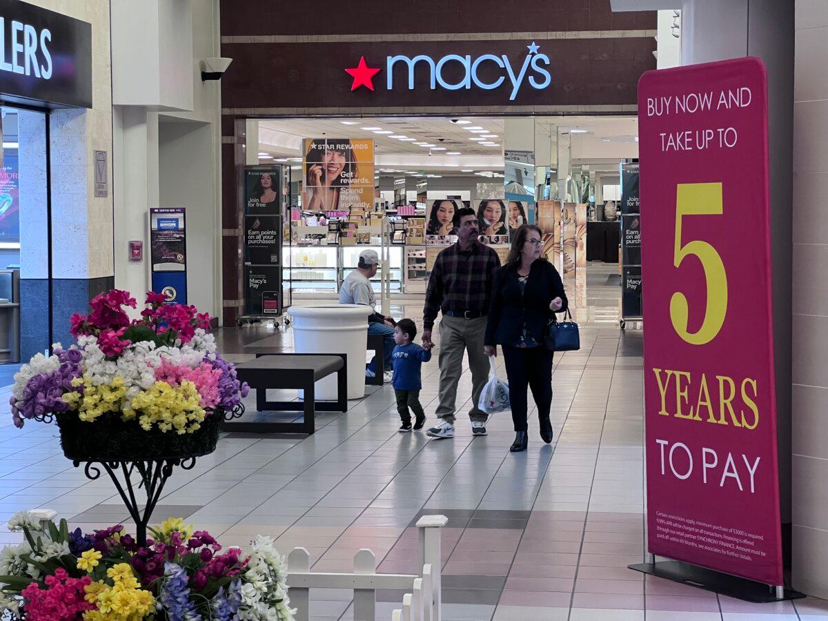 Shoppers stroll the Visalia Mall in Visalia, Calif., on March 4, 2024. (Lawrence Wilson/The Epoch Times)