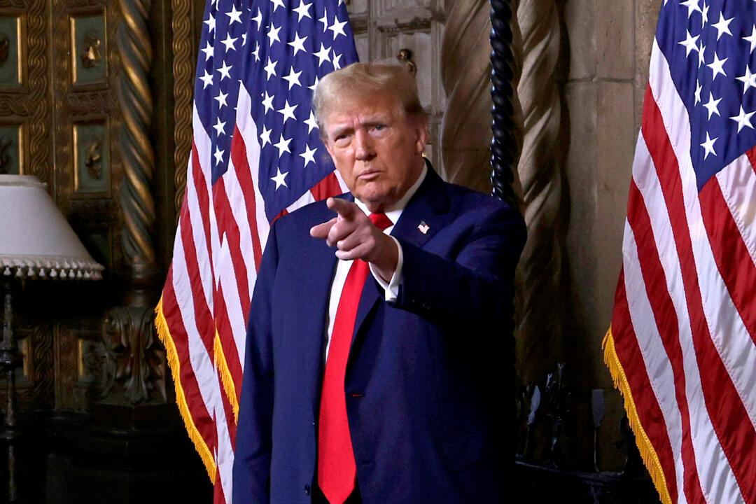 Trump Easily Wins North Dakota GOP Caucus on Eve of Super Tuesday