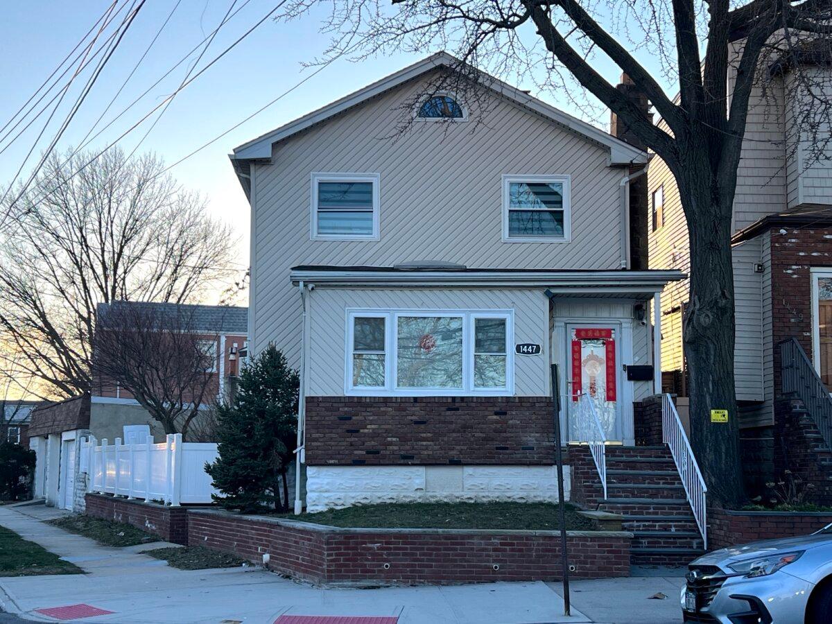 One of two homes owned by Winnie Greco, an aide to New York Mayor Eric Adams, in the Bronx borough of New York on Feb. 29, 2024. (Linda Lin/The Epoch Times)