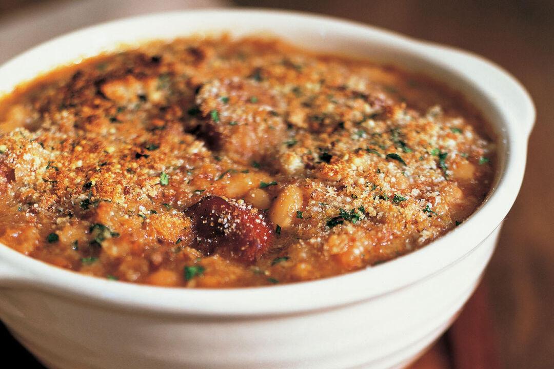 Easy Cassoulet, Seriously Simple Style