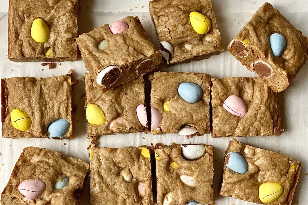 Easter Egg Blondies, a Perfectly Sweet Treat for Your Holiday Table