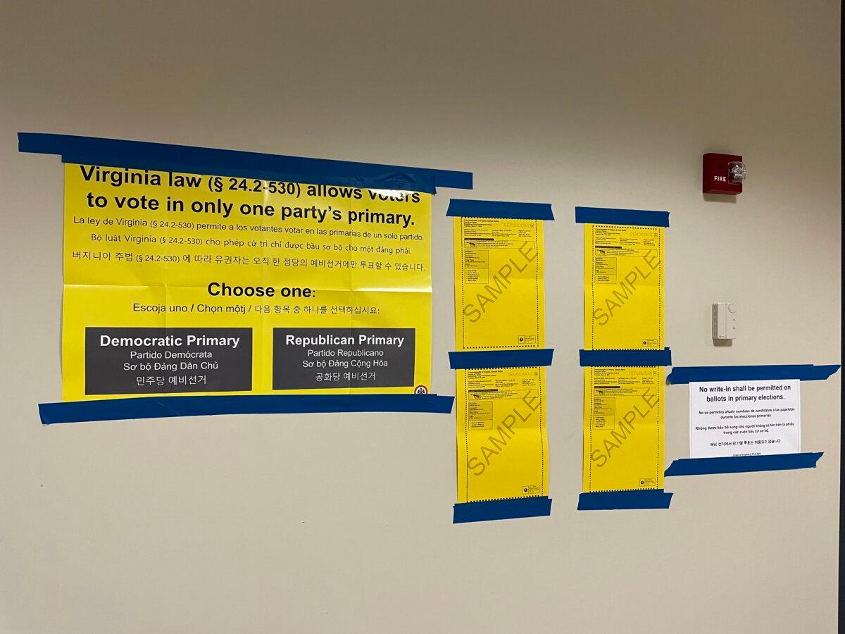 A poster at a polling station in Fairfax County stating Virginia law that a voter is allowed to vote in one primary only. Photo taken in Vienna, Va., on March 5, 2024. (Terri Wu/The Epoch Times)