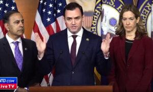 Lawmakers Defend Proposed TikTok Bill as ‘Choice’ Between US and CCP