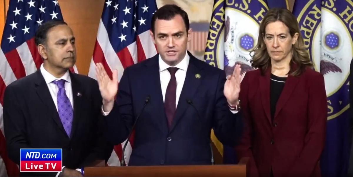 Lawmakers Defend Proposed TikTok Bill as ‘Choice’ Between US and CCP