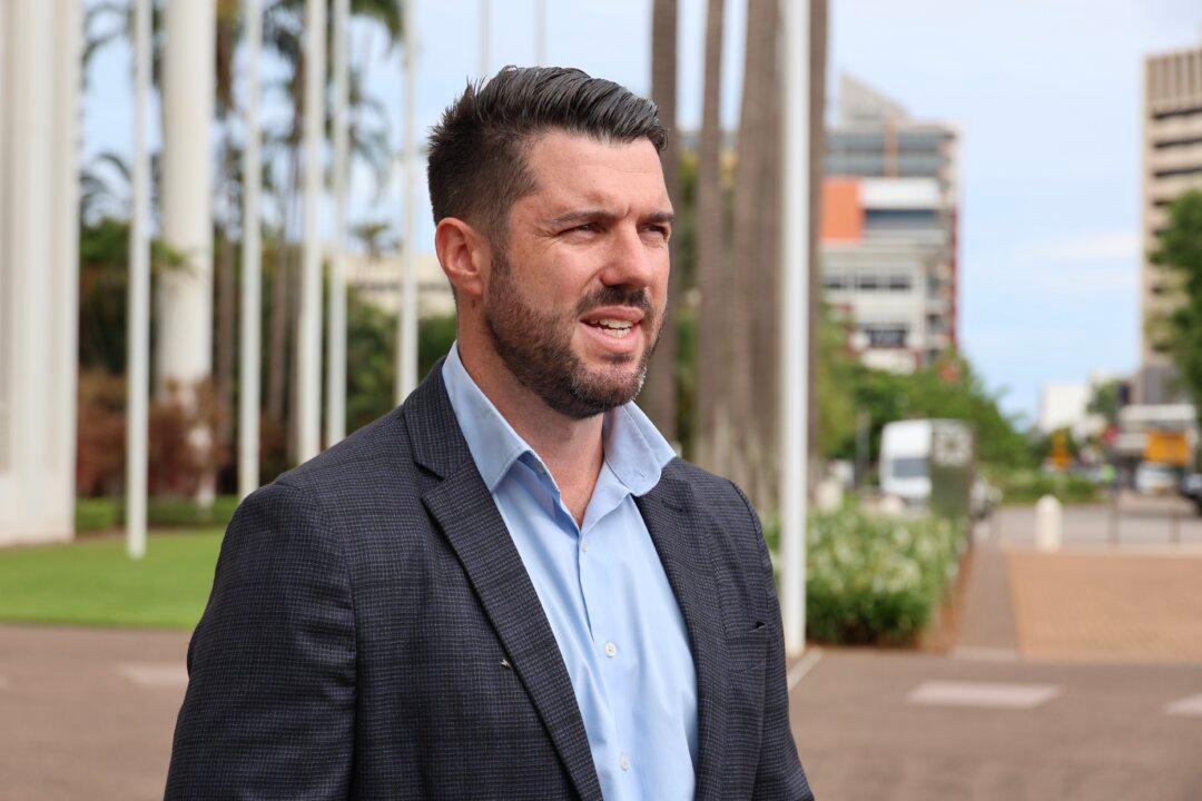 Northern Territory Police Minister Defends Posts Quoting Nazi General, Praising Putin