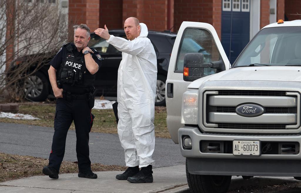 Two Adults, Four Children Found Dead in Ottawa-Area Home