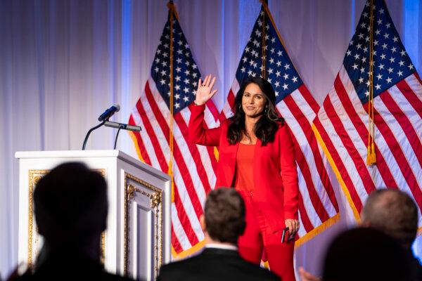 Former congresswoman Tulsi Gabbard speaks at a 917 Society event at the Mar-a-Lago Club in Palm Beach, Fla., on March 7, 2024. (Madalina Vasiliu/The Epoch Times)