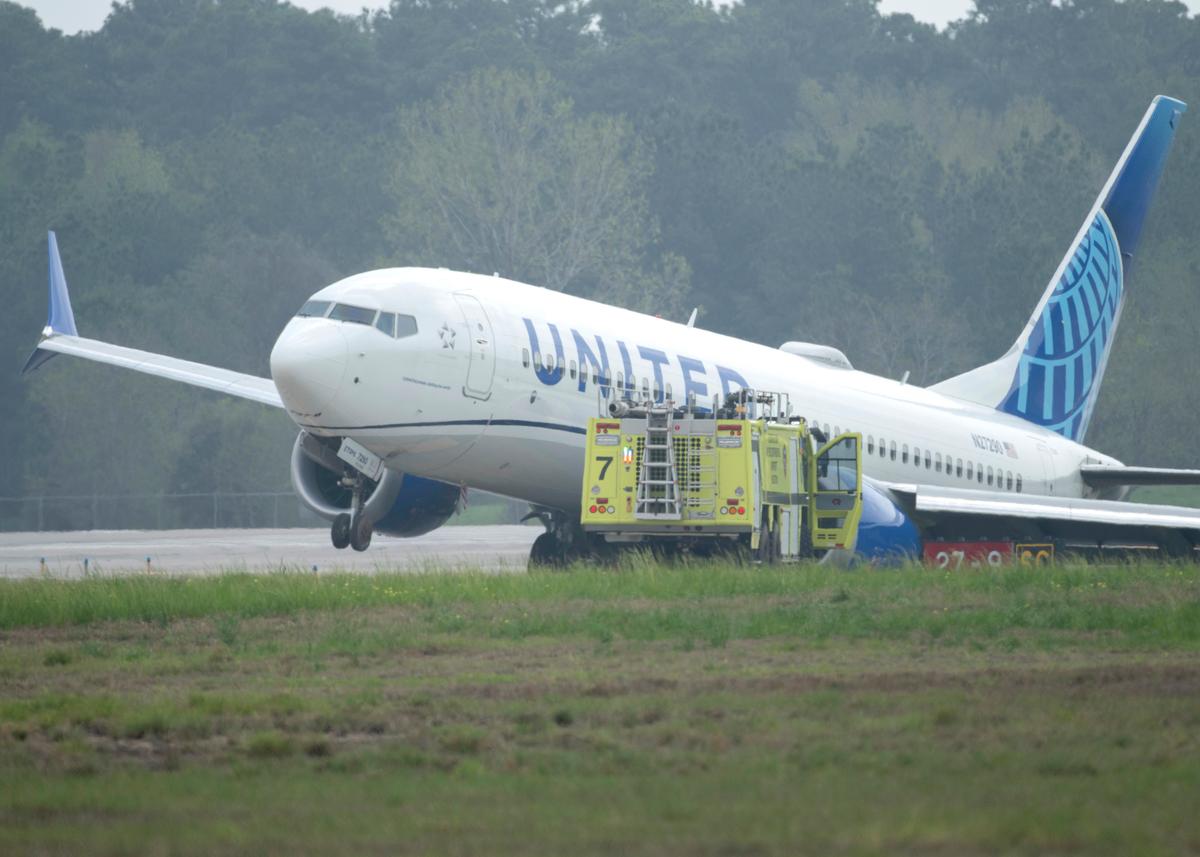United Airlines Jet Skids Off Houston Runway, Raising More Safety Concerns Following String of Aviation Mishaps