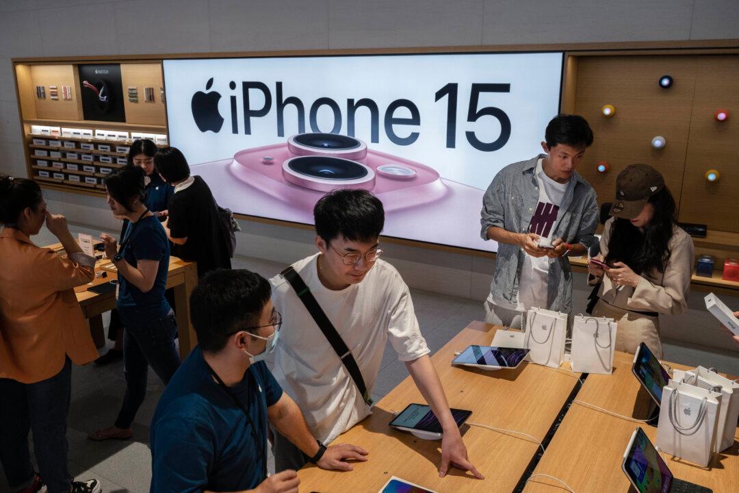Apple Takes a Beating in China as the CCP Manipulates Its Domestic Smartphone Market