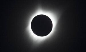 Flights Selling out Due to High Demand for Solar Eclipse Viewing Destinations