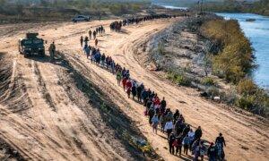 AUDIO: US Supreme Court Allows Texas to Enforce Illegal Immigration Law | News Brief (March 20)