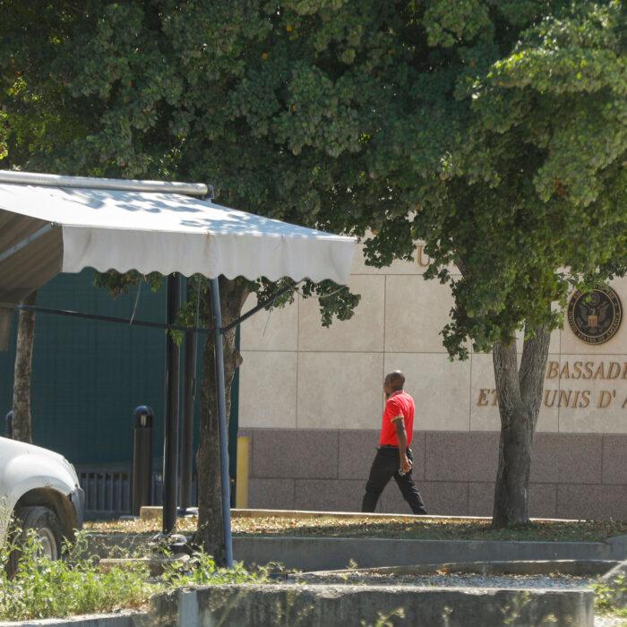 First Charter Flight With US Citizens Fleeing Haiti Lands in Miami