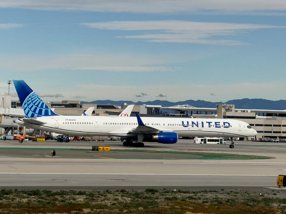 United Airlines Planes Forced to Land Following Safety Issues